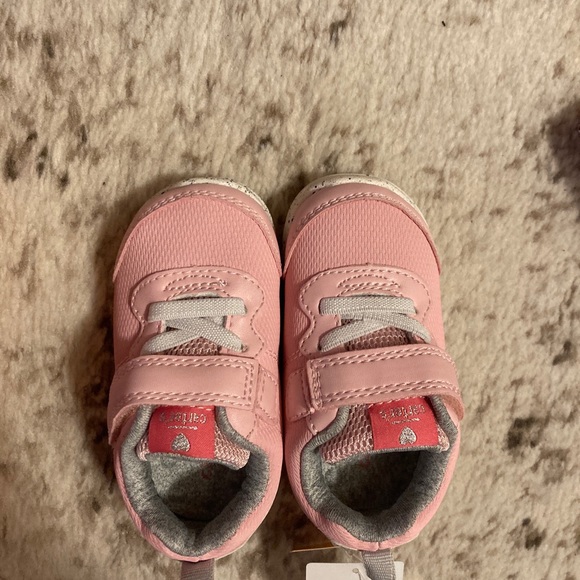 NWT CARTERS BABY SHOES - Picture 4 of 6